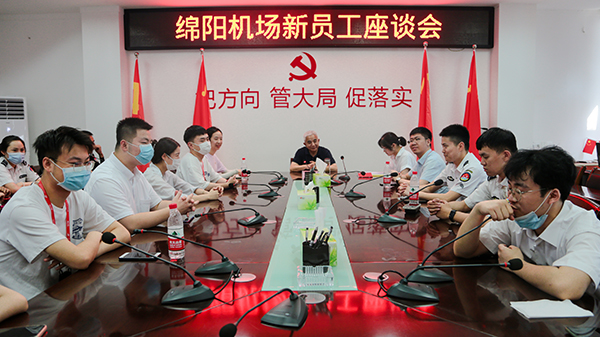 “助力鄉(xiāng)村振興，踐行艱苦奮斗” 將新員工黨性教育活動搬到對口幫扶村4.jpg